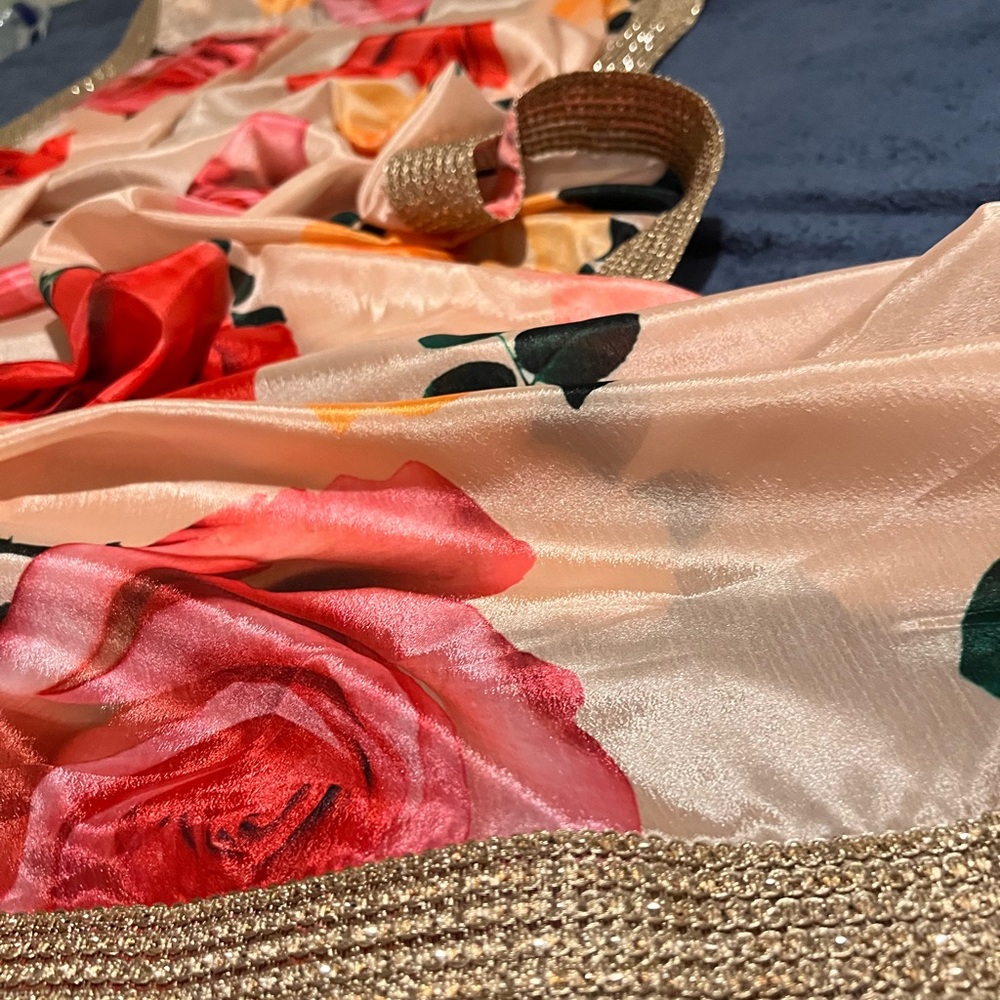 Floral Chunni/ dupatta